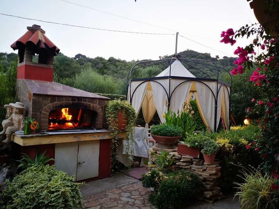 Casa Vacanze Richi&Michi Chia Villa Exterior photo
